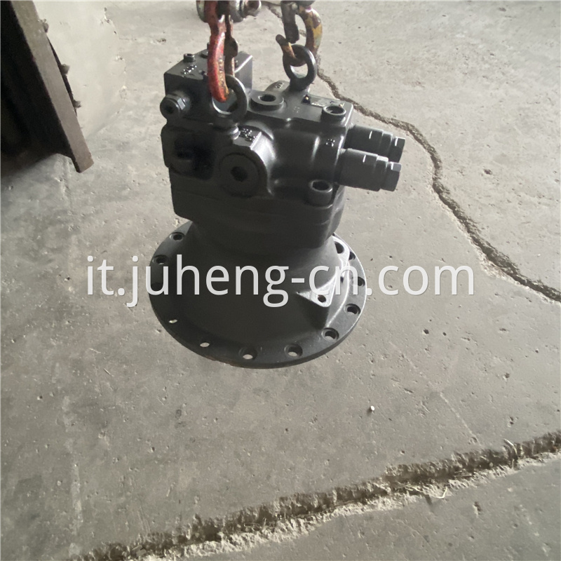 Cx240b Swing Motor 3